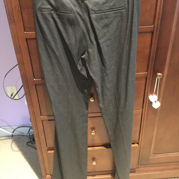 Elie Tahari gray Estelle pants, size 4 - Picture 4 of 4